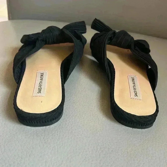 Womens SAK’S Fifth Avenue black bow flats size 7 - Picture 4 of 6